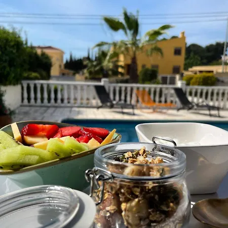 La Vida Bed & Breakfast L'Alfas del Pi