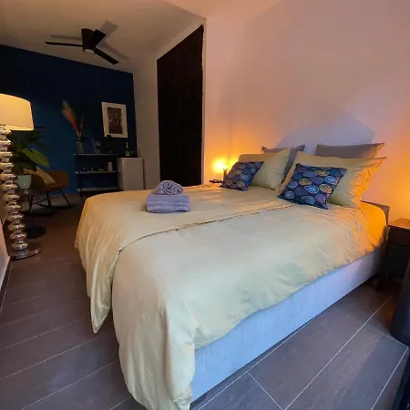 Bed and breakfast La Vida L'Alfas del Pi